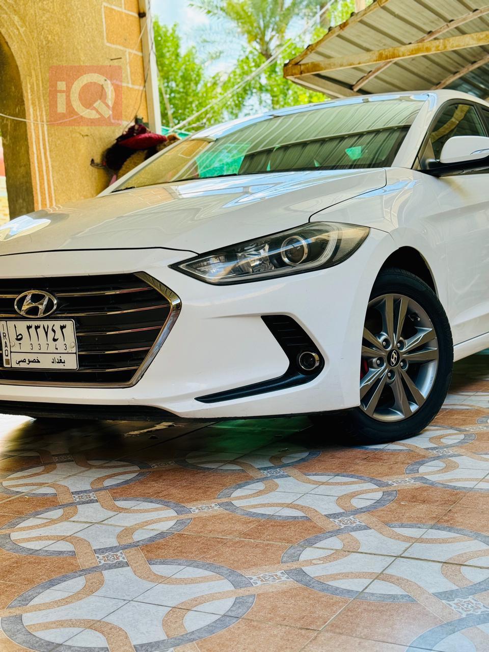 هیوندای ئەلەنترا